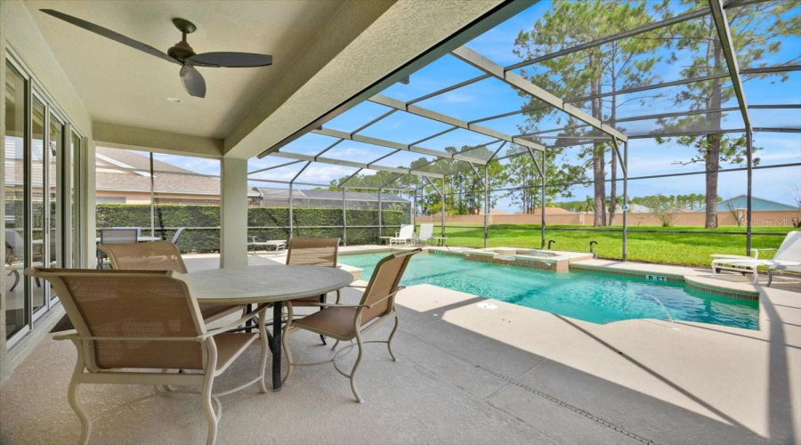 DAVENPORT, Florida 33897, 5 Bedrooms Bedrooms, ,3 BathroomsBathrooms,Residential,For Sale,CALABAY PARC,0,MFRO6317012