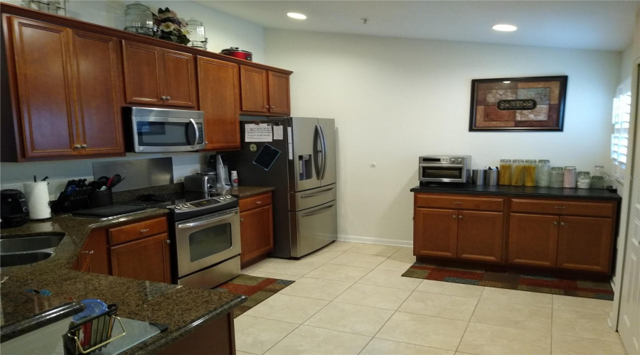 DAVENPORT, Florida 33896, 3 Bedrooms Bedrooms, ,2 BathroomsBathrooms,Residential,For Sale,ROMANI,0,MFRO6347930