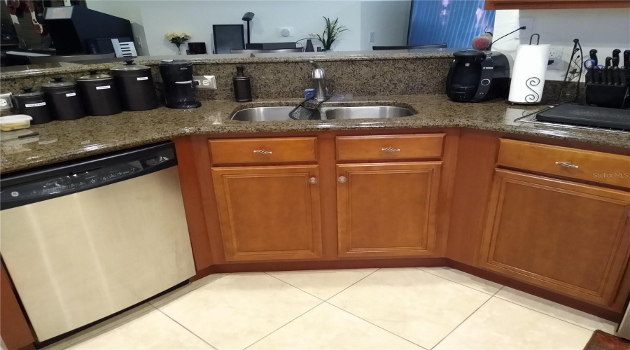 DAVENPORT, Florida 33896, 3 Bedrooms Bedrooms, ,2 BathroomsBathrooms,Residential,For Sale,ROMANI,0,MFRO6347930