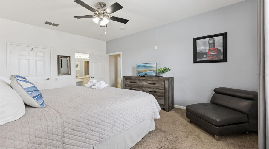 KISSIMMEE, Florida 34747, 3 Bedrooms Bedrooms, ,2 BathroomsBathrooms,Residential,For Sale,BUTTERFLY PALM,0,MFRS5135342