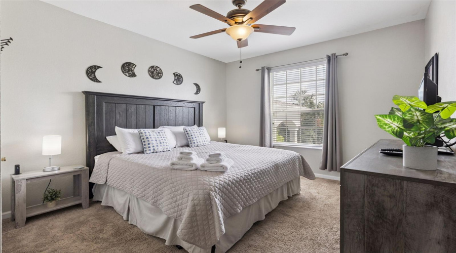 KISSIMMEE, Florida 34747, 3 Bedrooms Bedrooms, ,2 BathroomsBathrooms,Residential,For Sale,BUTTERFLY PALM,0,MFRS5135342
