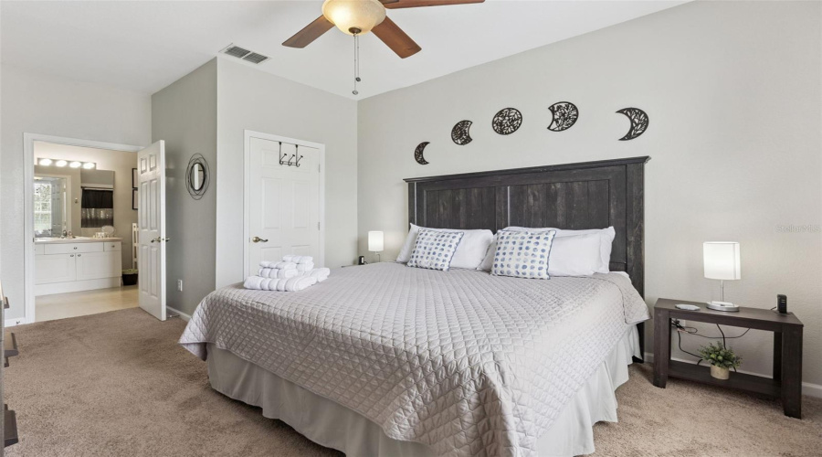 KISSIMMEE, Florida 34747, 3 Bedrooms Bedrooms, ,2 BathroomsBathrooms,Residential,For Sale,BUTTERFLY PALM,0,MFRS5135342