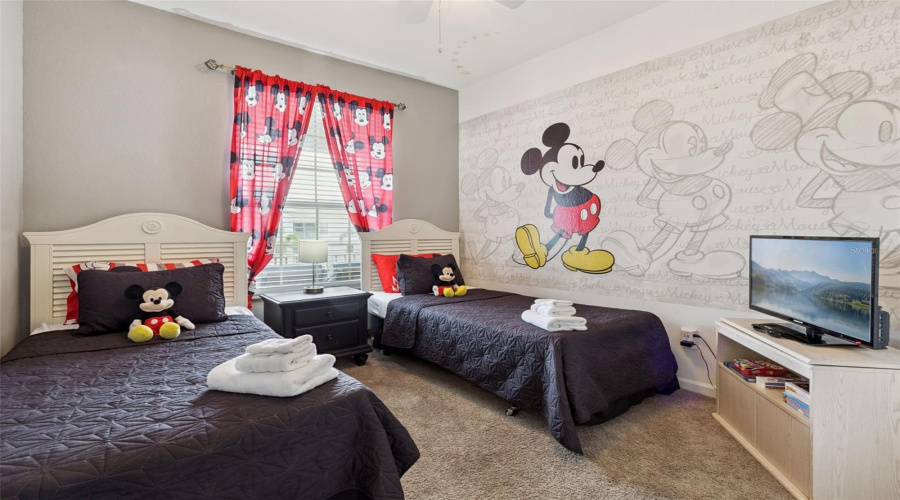 KISSIMMEE, Florida 34747, 3 Bedrooms Bedrooms, ,2 BathroomsBathrooms,Residential,For Sale,BUTTERFLY PALM,0,MFRS5135342