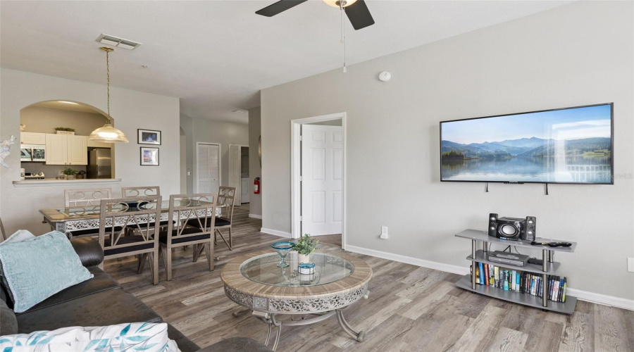 KISSIMMEE, Florida 34747, 3 Bedrooms Bedrooms, ,2 BathroomsBathrooms,Residential,For Sale,BUTTERFLY PALM,0,MFRS5135342