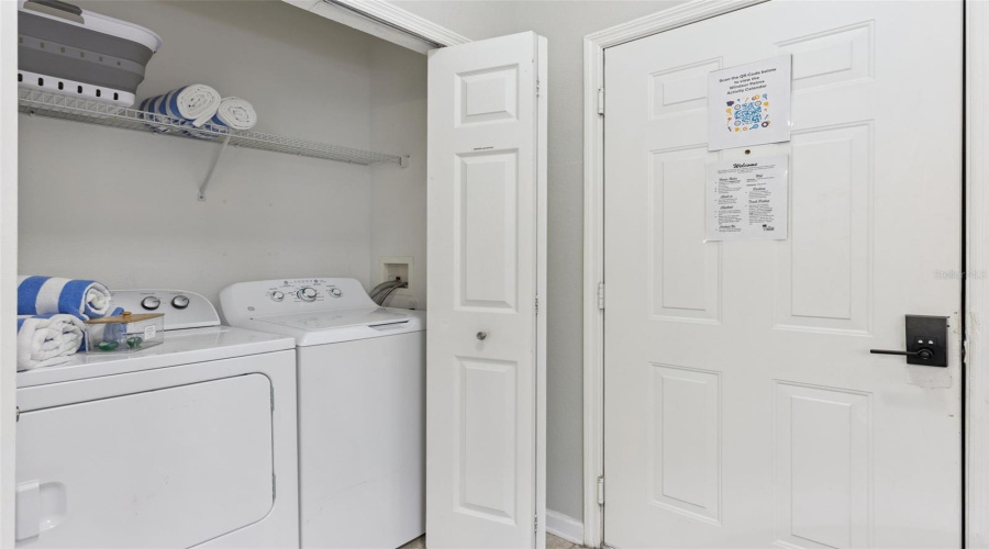 KISSIMMEE, Florida 34747, 3 Bedrooms Bedrooms, ,2 BathroomsBathrooms,Residential,For Sale,BUTTERFLY PALM,0,MFRS5135342