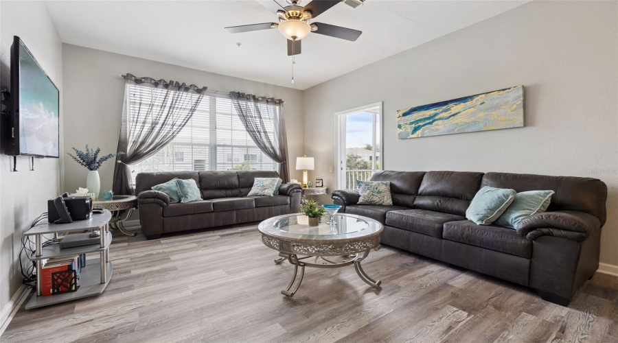 KISSIMMEE, Florida 34747, 3 Bedrooms Bedrooms, ,2 BathroomsBathrooms,Residential,For Sale,BUTTERFLY PALM,0,MFRS5135342