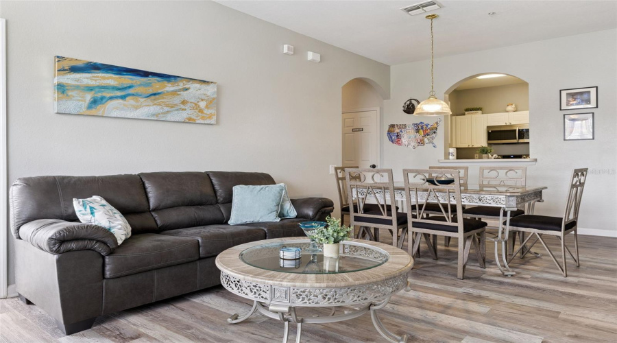 KISSIMMEE, Florida 34747, 3 Bedrooms Bedrooms, ,2 BathroomsBathrooms,Residential,For Sale,BUTTERFLY PALM,0,MFRS5135342
