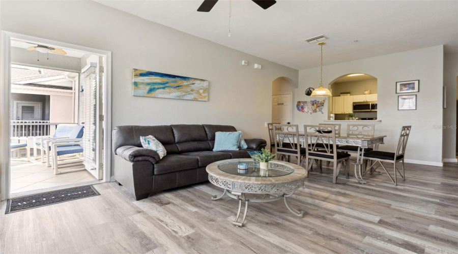 KISSIMMEE, Florida 34747, 3 Bedrooms Bedrooms, ,2 BathroomsBathrooms,Residential,For Sale,BUTTERFLY PALM,0,MFRS5135342