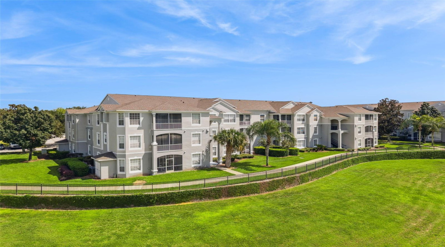 KISSIMMEE, Florida 34747, 3 Bedrooms Bedrooms, ,2 BathroomsBathrooms,Residential,For Sale,BUTTERFLY PALM,0,MFRS5135342