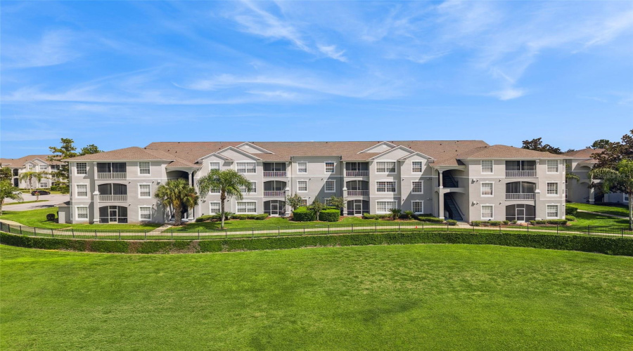 KISSIMMEE, Florida 34747, 3 Bedrooms Bedrooms, ,2 BathroomsBathrooms,Residential,For Sale,BUTTERFLY PALM,0,MFRS5135342