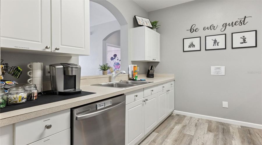KISSIMMEE, Florida 34747, 3 Bedrooms Bedrooms, ,2 BathroomsBathrooms,Residential,For Sale,BUTTERFLY PALM,0,MFRS5135342