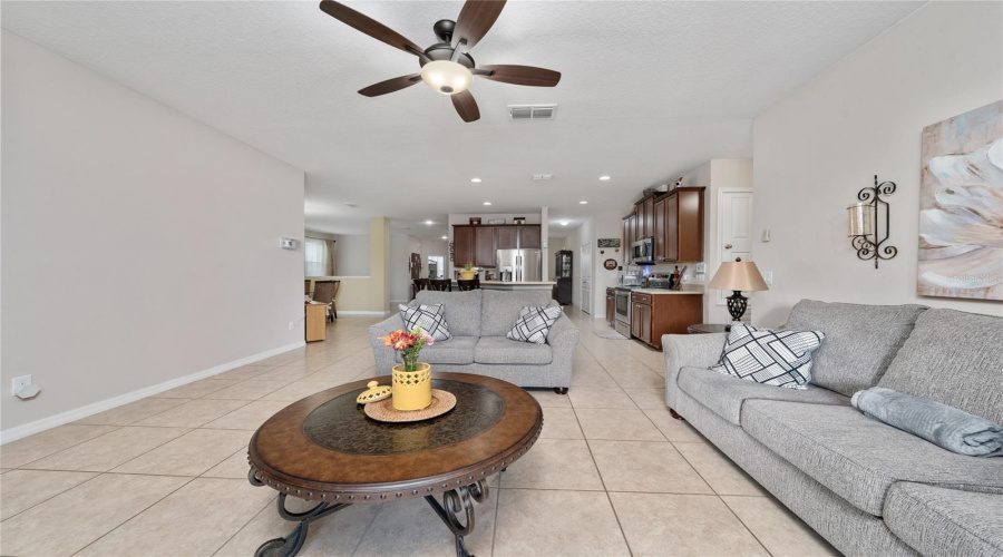 KISSIMMEE, Florida 34746, 4 Bedrooms Bedrooms, ,3 BathroomsBathrooms,Residential,For Sale,ORANGEBUD,0,MFRS5135542