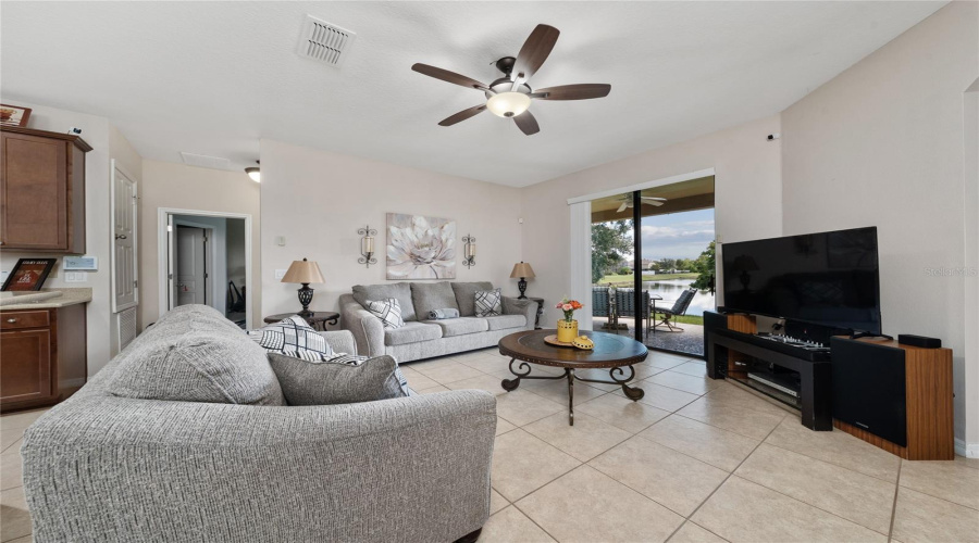 KISSIMMEE, Florida 34746, 4 Bedrooms Bedrooms, ,3 BathroomsBathrooms,Residential,For Sale,ORANGEBUD,0,MFRS5135542