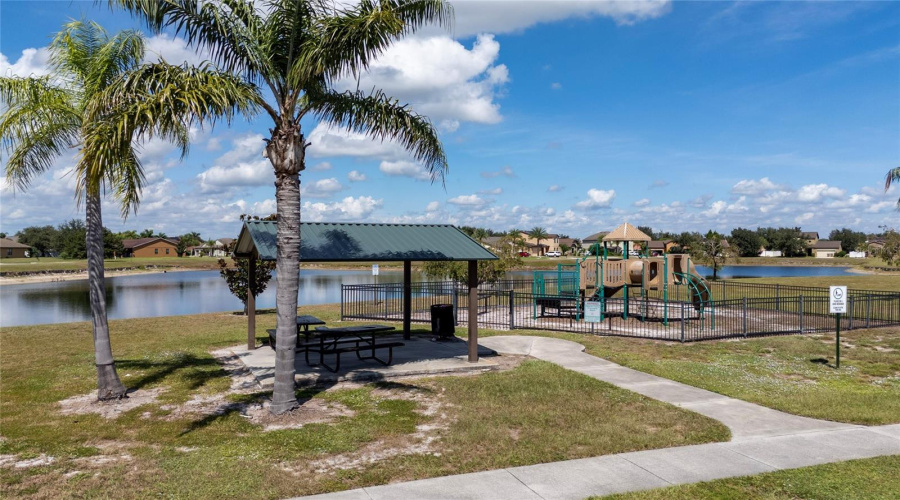 KISSIMMEE, Florida 34746, 4 Bedrooms Bedrooms, ,3 BathroomsBathrooms,Residential,For Sale,ORANGEBUD,0,MFRS5135542