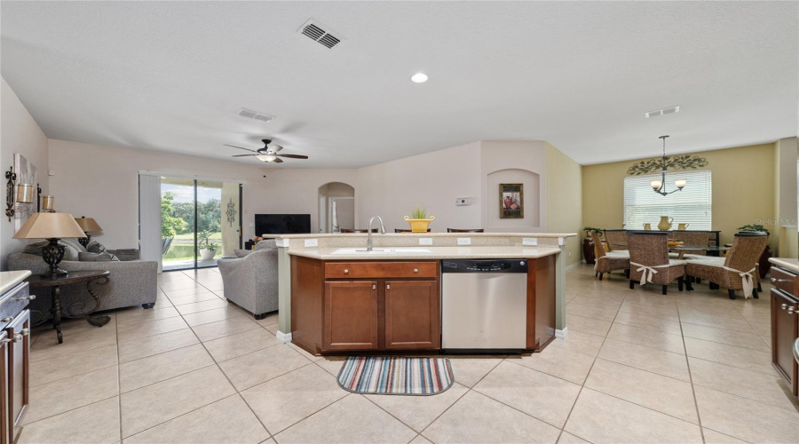 KISSIMMEE, Florida 34746, 4 Bedrooms Bedrooms, ,3 BathroomsBathrooms,Residential,For Sale,ORANGEBUD,0,MFRS5135542