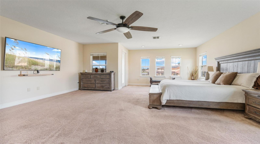 KISSIMMEE, Florida 34746, 5 Bedrooms Bedrooms, ,5 BathroomsBathrooms,Residential,For Sale,TERRALAGO,0,MFRO6347880