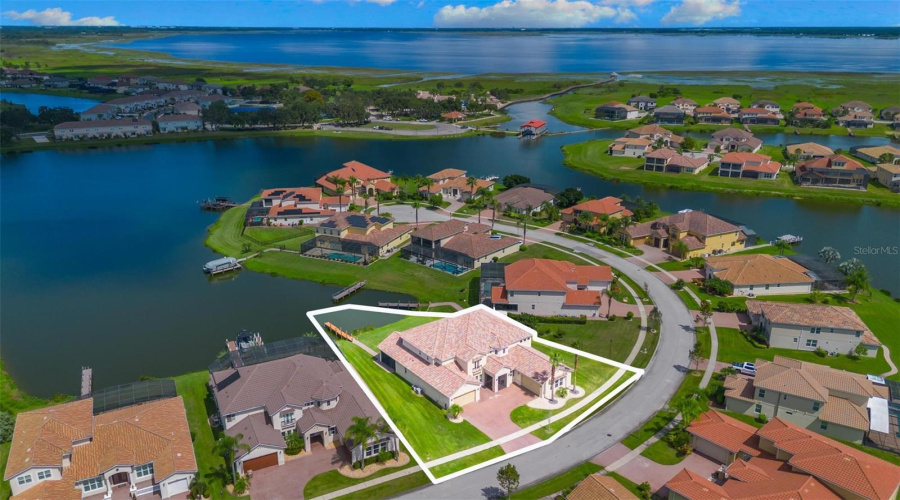 KISSIMMEE, Florida 34746, 5 Bedrooms Bedrooms, ,5 BathroomsBathrooms,Residential,For Sale,TERRALAGO,0,MFRO6347880