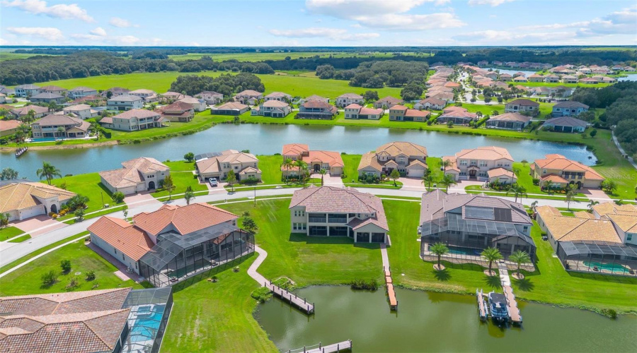 KISSIMMEE, Florida 34746, 5 Bedrooms Bedrooms, ,5 BathroomsBathrooms,Residential,For Sale,TERRALAGO,0,MFRO6347880