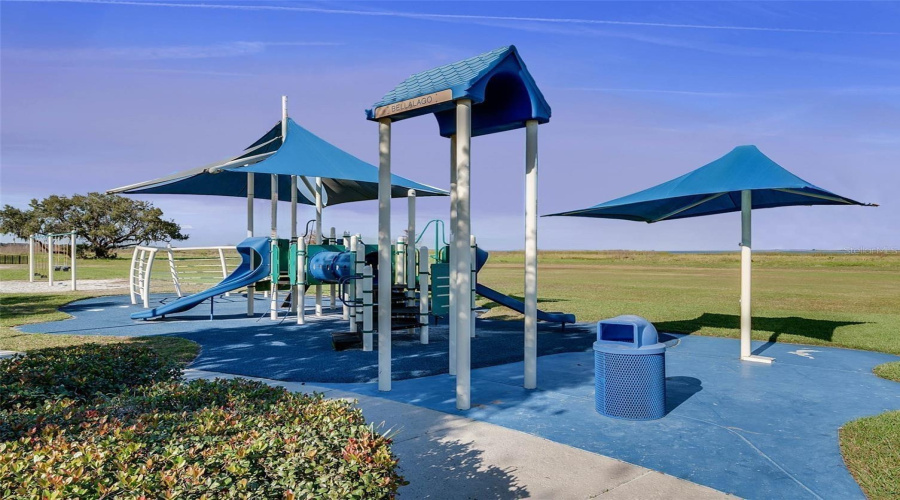 KISSIMMEE, Florida 34746, 5 Bedrooms Bedrooms, ,5 BathroomsBathrooms,Residential,For Sale,TERRALAGO,0,MFRO6347880