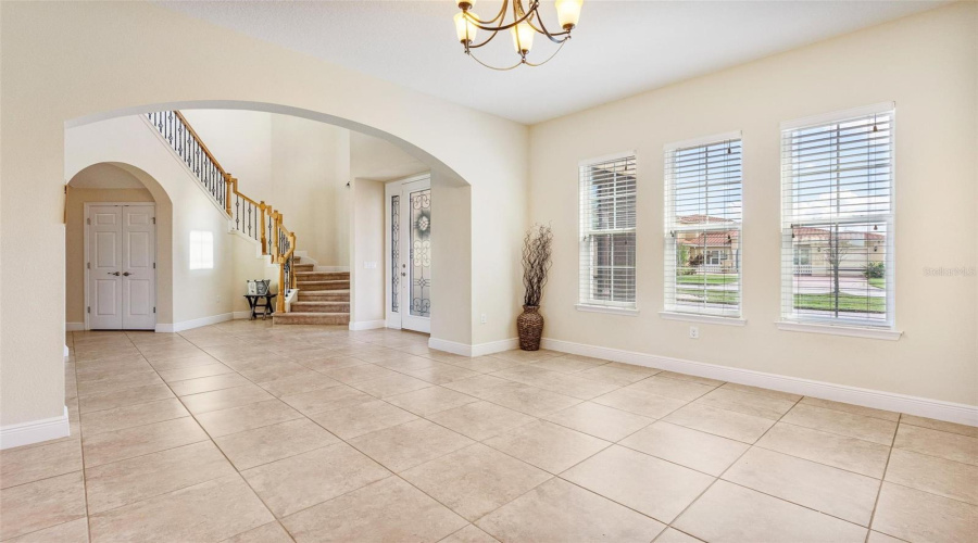 The foyer leads you to an open and very functional floor plan.