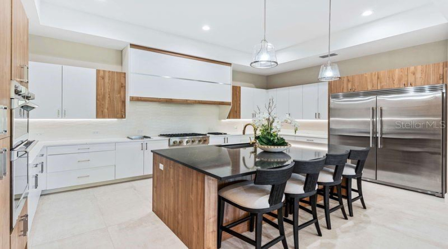 REUNION, Florida 34747, 10 Bedrooms Bedrooms, ,9 BathroomsBathrooms,Residential,For Sale,DESERT MOUNTAIN,0,MFRS5134679