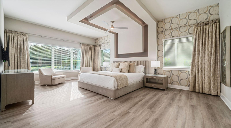 Main Floor owner Suite with New Upgraded Flooring