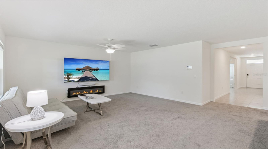 DAVENPORT, Florida 33837, 3 Bedrooms Bedrooms, ,2 BathroomsBathrooms,Residential,For Sale,DOE RUN,0,MFRO6346532
