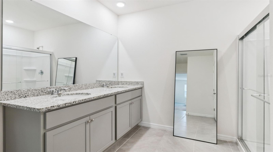 DAVENPORT, Florida 33837, 3 Bedrooms Bedrooms, ,2 BathroomsBathrooms,Residential,For Sale,DOE RUN,0,MFRO6346532