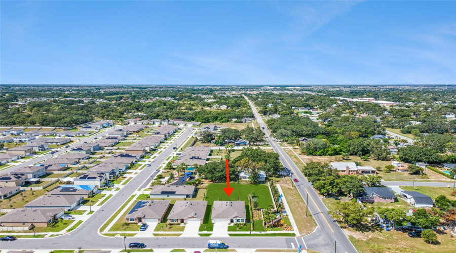 DAVENPORT, Florida 33837, 3 Bedrooms Bedrooms, ,2 BathroomsBathrooms,Residential,For Sale,DOE RUN,0,MFRO6346532