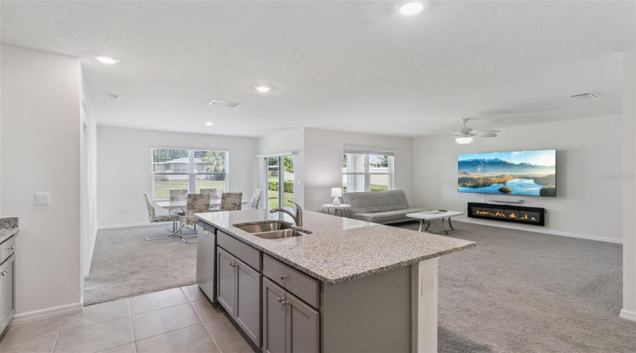 DAVENPORT, Florida 33837, 3 Bedrooms Bedrooms, ,2 BathroomsBathrooms,Residential,For Sale,DOE RUN,0,MFRO6346532