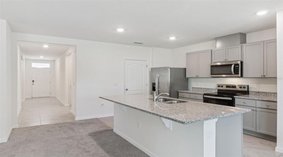 DAVENPORT, Florida 33837, 3 Bedrooms Bedrooms, ,2 BathroomsBathrooms,Residential,For Sale,DOE RUN,0,MFRO6346532