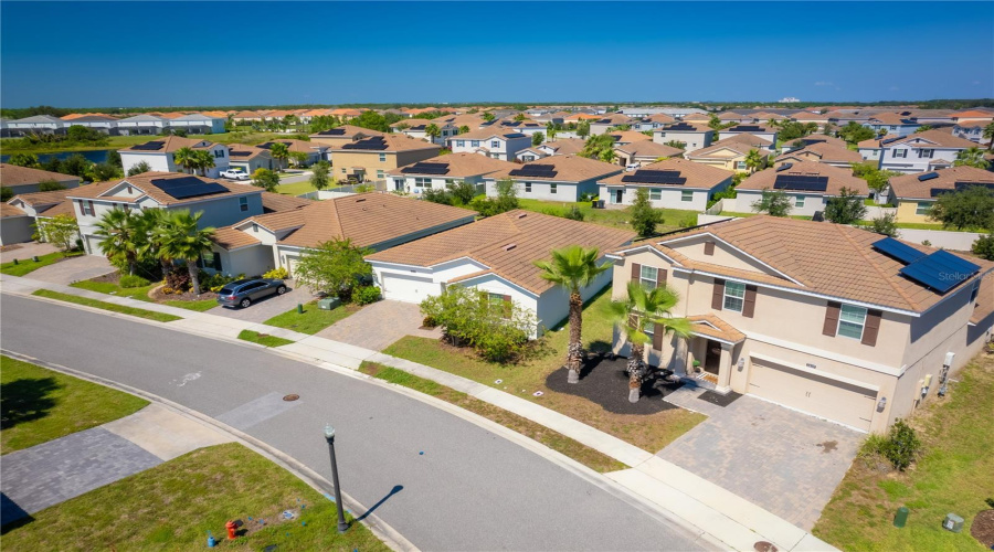 DAVENPORT, Florida 33837, 3 Bedrooms Bedrooms, ,2 BathroomsBathrooms,Residential,For Sale,OAK MARSH,0,MFRG5102375