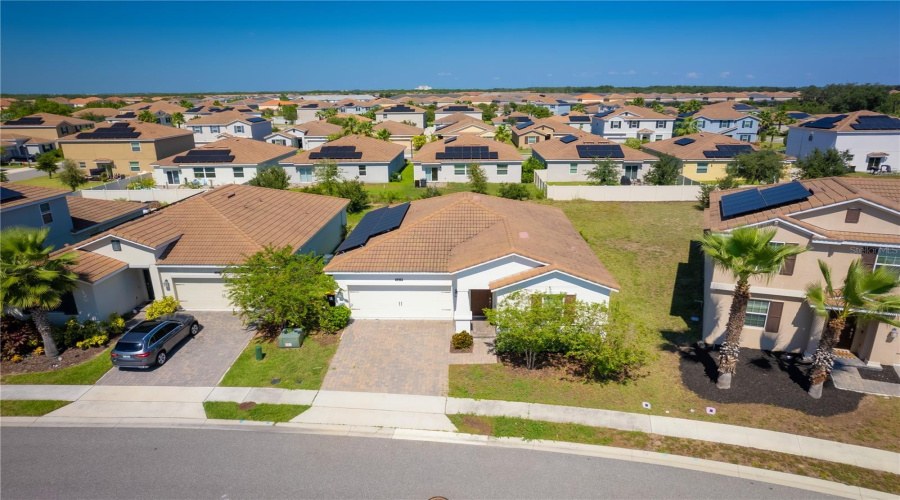 DAVENPORT, Florida 33837, 3 Bedrooms Bedrooms, ,2 BathroomsBathrooms,Residential,For Sale,OAK MARSH,0,MFRG5102375