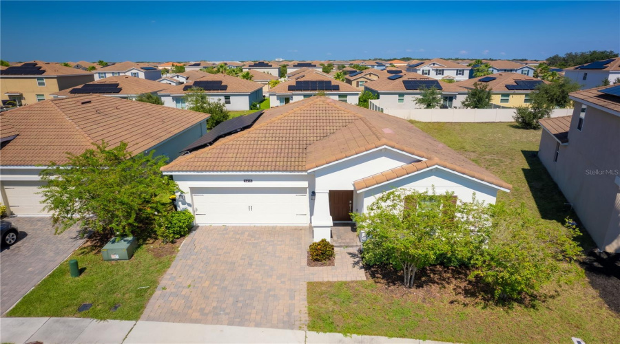 DAVENPORT, Florida 33837, 3 Bedrooms Bedrooms, ,2 BathroomsBathrooms,Residential,For Sale,OAK MARSH,0,MFRG5102375