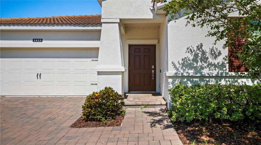DAVENPORT, Florida 33837, 3 Bedrooms Bedrooms, ,2 BathroomsBathrooms,Residential,For Sale,OAK MARSH,0,MFRG5102375