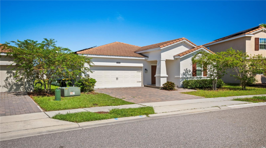 DAVENPORT, Florida 33837, 3 Bedrooms Bedrooms, ,2 BathroomsBathrooms,Residential,For Sale,OAK MARSH,0,MFRG5102375