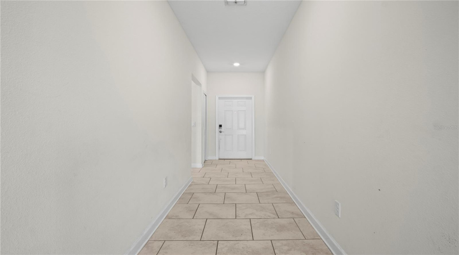 DAVENPORT, Florida 33837, 3 Bedrooms Bedrooms, ,2 BathroomsBathrooms,Residential,For Sale,OAK MARSH,0,MFRG5102375