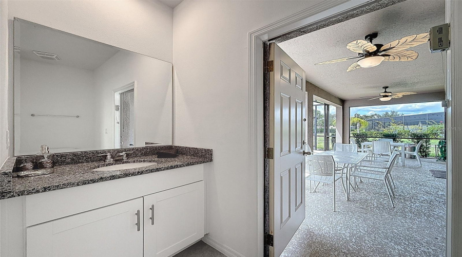 DAVENPORT, Florida 33837, 7 Bedrooms Bedrooms, ,5 BathroomsBathrooms,Residential,For Sale,OAKMOSS,0,MFRP4936413