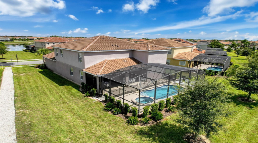 DAVENPORT, Florida 33837, 7 Bedrooms Bedrooms, ,5 BathroomsBathrooms,Residential,For Sale,OAKMOSS,0,MFRP4936413