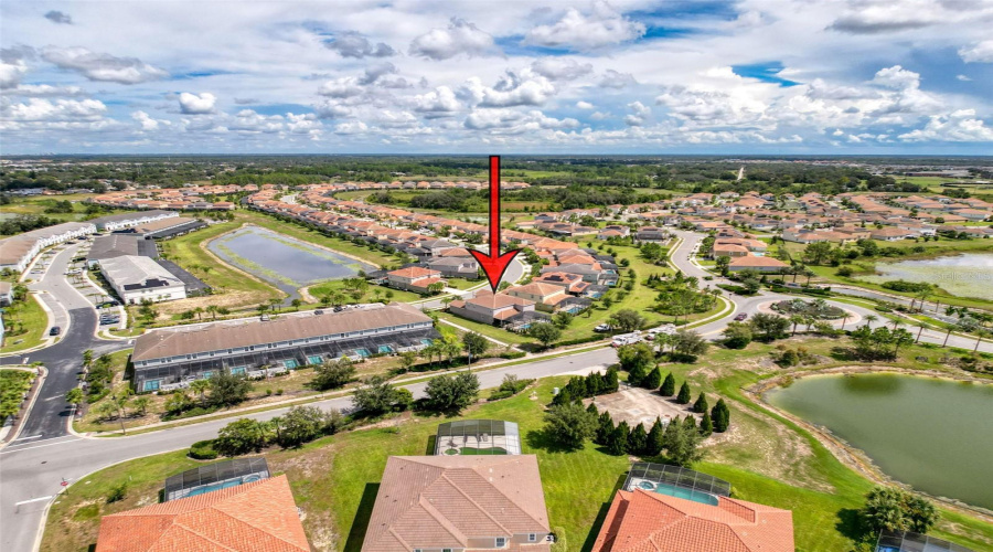 DAVENPORT, Florida 33837, 7 Bedrooms Bedrooms, ,5 BathroomsBathrooms,Residential,For Sale,OAKMOSS,0,MFRP4936413