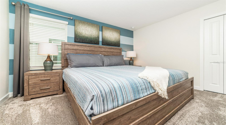 DAVENPORT, Florida 33896, 8 Bedrooms Bedrooms, ,5 BathroomsBathrooms,Residential,For Sale,PEBBLE BEACH,0,MFRO6347997