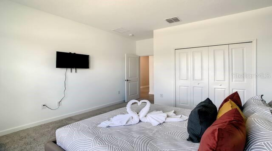 KISSIMMEE, Florida 34746, 6 Bedrooms Bedrooms, ,5 BathroomsBathrooms,Residential,For Sale,PROLOGUE,0,MFRO6346620