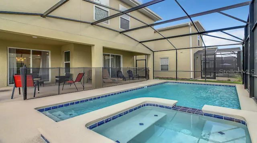 KISSIMMEE, Florida 34746, 6 Bedrooms Bedrooms, ,5 BathroomsBathrooms,Residential,For Sale,PROLOGUE,0,MFRO6346620
