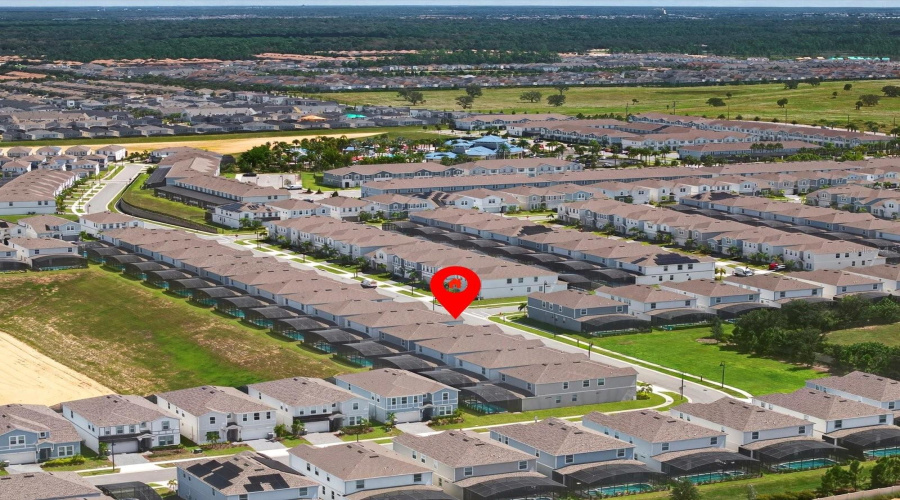 Davenport, Florida 33897, 8 Bedrooms Bedrooms, ,6 Bathroomsbathrooms,Residential,For Sale,Mahalo Drive,0,Mfro6348202