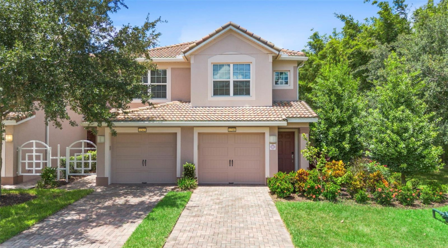 DAVENPORT, Florida 33896, 2 Bedrooms Bedrooms, ,2 BathroomsBathrooms,Residential,For Sale,BELLA ROSE,0,MFRV4944312