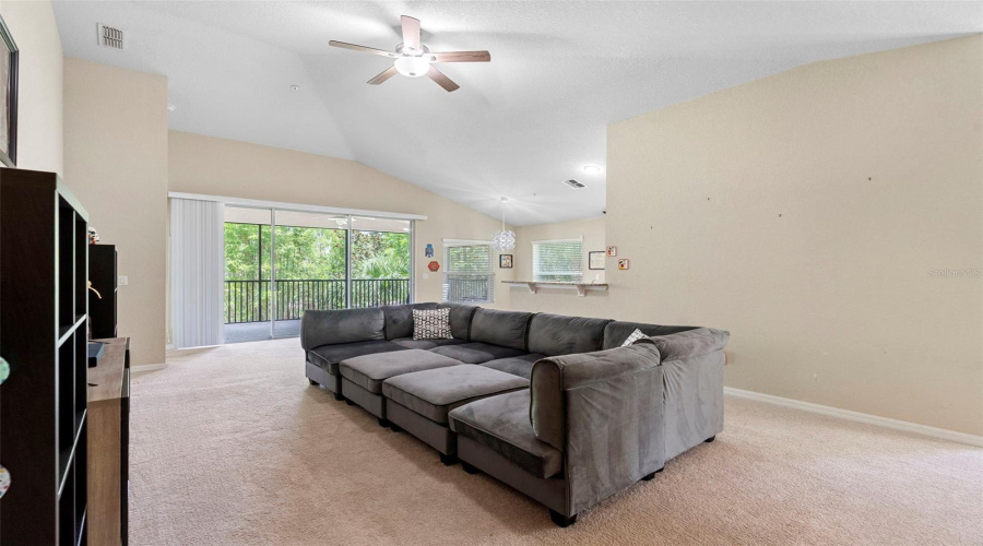 DAVENPORT, Florida 33896, 2 Bedrooms Bedrooms, ,2 BathroomsBathrooms,Residential,For Sale,BELLA ROSE,0,MFRV4944312