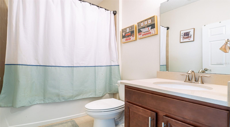 KISSIMMEE, Florida 34746, 3 Bedrooms Bedrooms, ,2 BathroomsBathrooms,Residential,For Sale,CREEKMORE,0,MFRO6348392