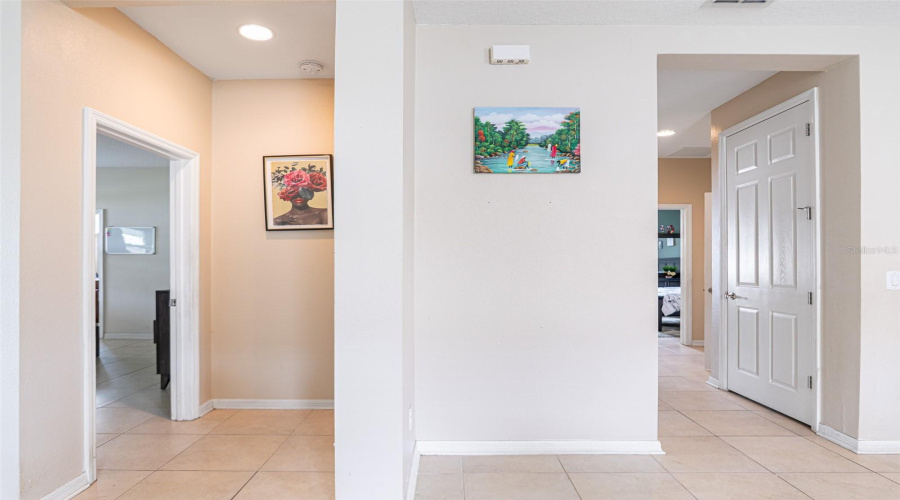 KISSIMMEE, Florida 34746, 3 Bedrooms Bedrooms, ,2 BathroomsBathrooms,Residential,For Sale,CREEKMORE,0,MFRO6348392