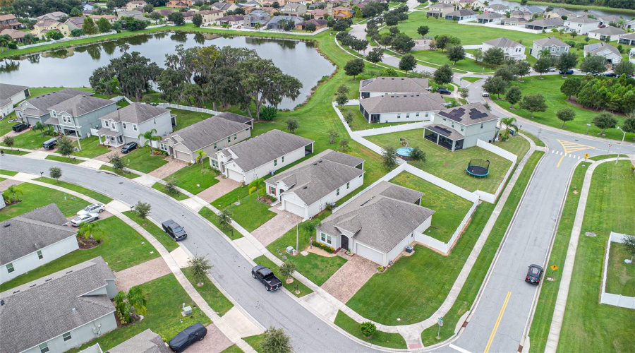 KISSIMMEE, Florida 34746, 3 Bedrooms Bedrooms, ,2 BathroomsBathrooms,Residential,For Sale,CREEKMORE,0,MFRO6348392