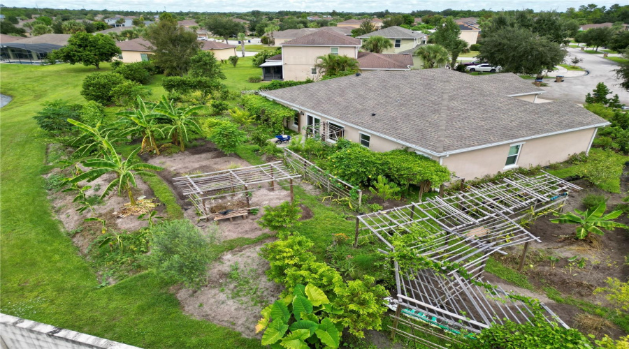 KISSIMMEE, Florida 34746, 4 Bedrooms Bedrooms, ,2 BathroomsBathrooms,Residential,For Sale,KEY COLONY,0,MFRS5135448